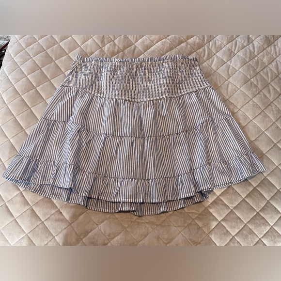 Francesca’s Blue & White Striped Tiered Skirt | Size L | NWOT - Picture 4 of 6